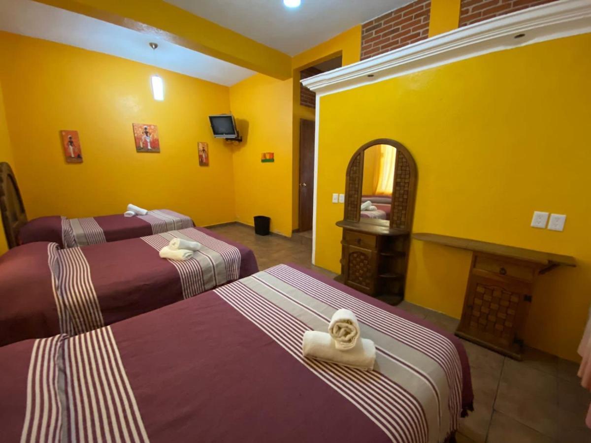 Posada La Natividad เตโปซตลัน ภายนอก รูปภาพ