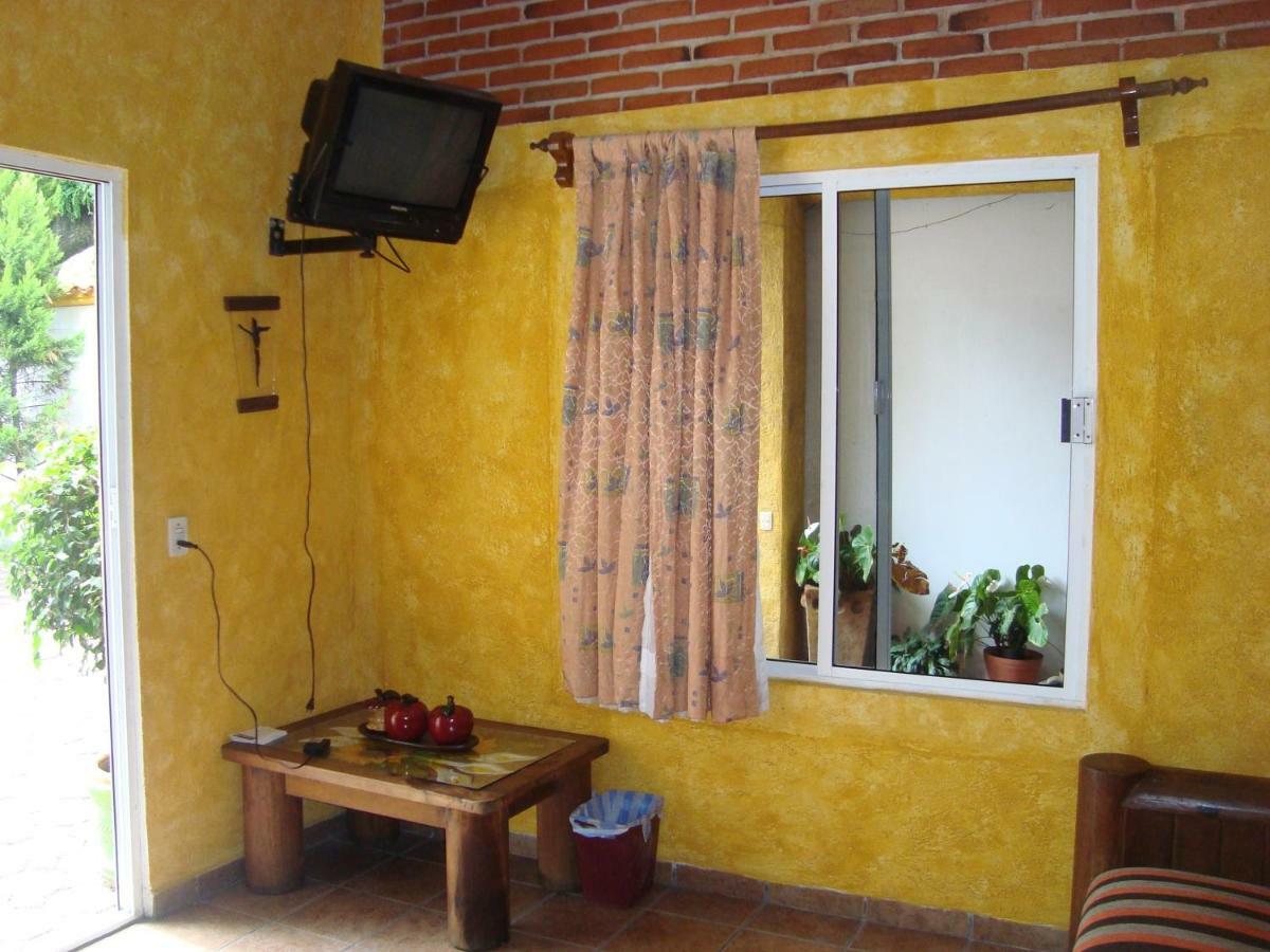 Posada La Natividad เตโปซตลัน ภายนอก รูปภาพ